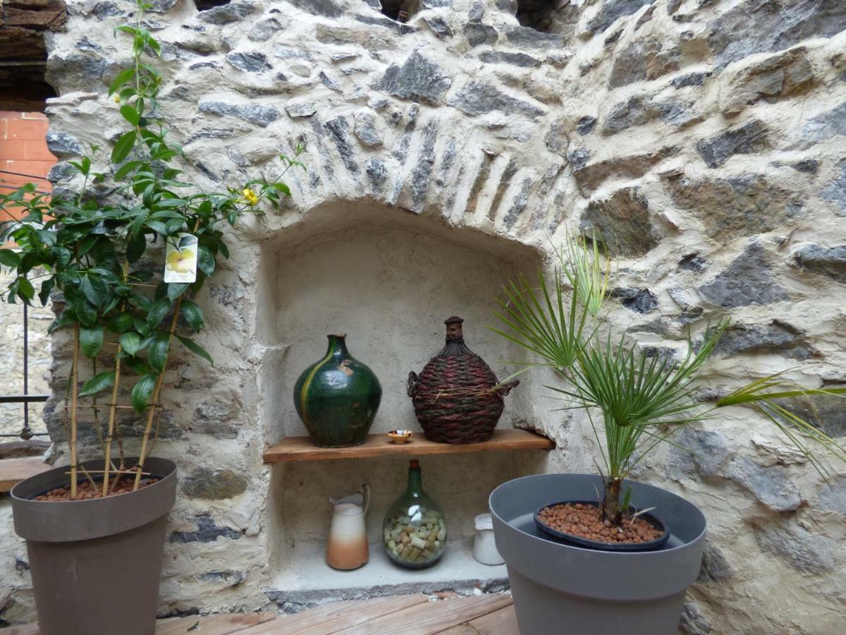Vila L'Ostalet Prugnanes Exteriér fotografie